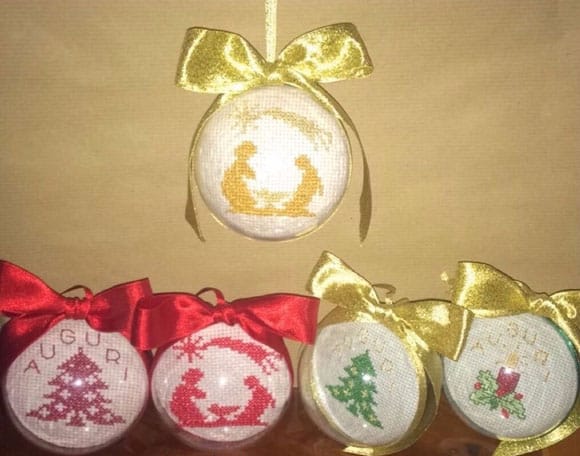 Punto Croce Stella Di Natale.Palline Di Natale Fai Da Te Come Realizzarle Guida Per Casa