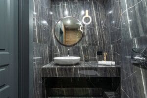 bagno in marmo