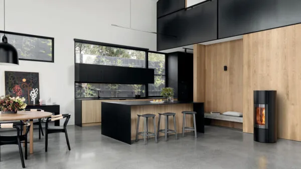 grande cucina con stufa