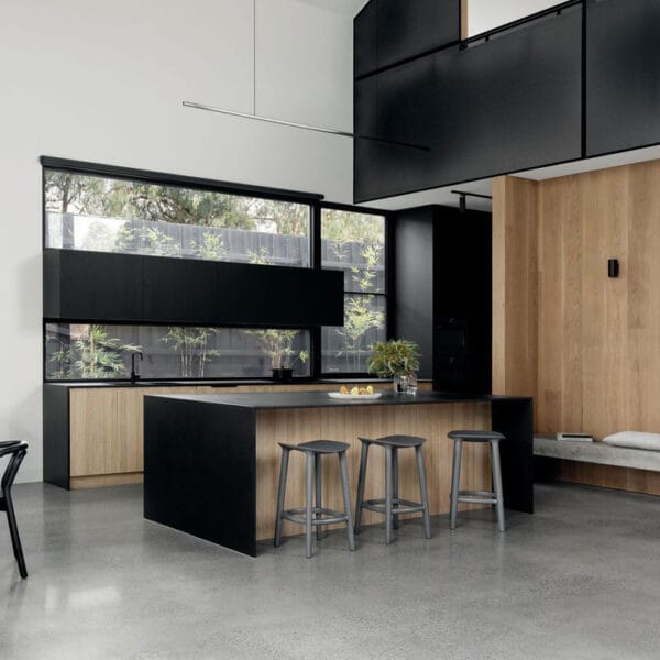 grande cucina con stufa