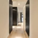 corridoio lungo e stretto