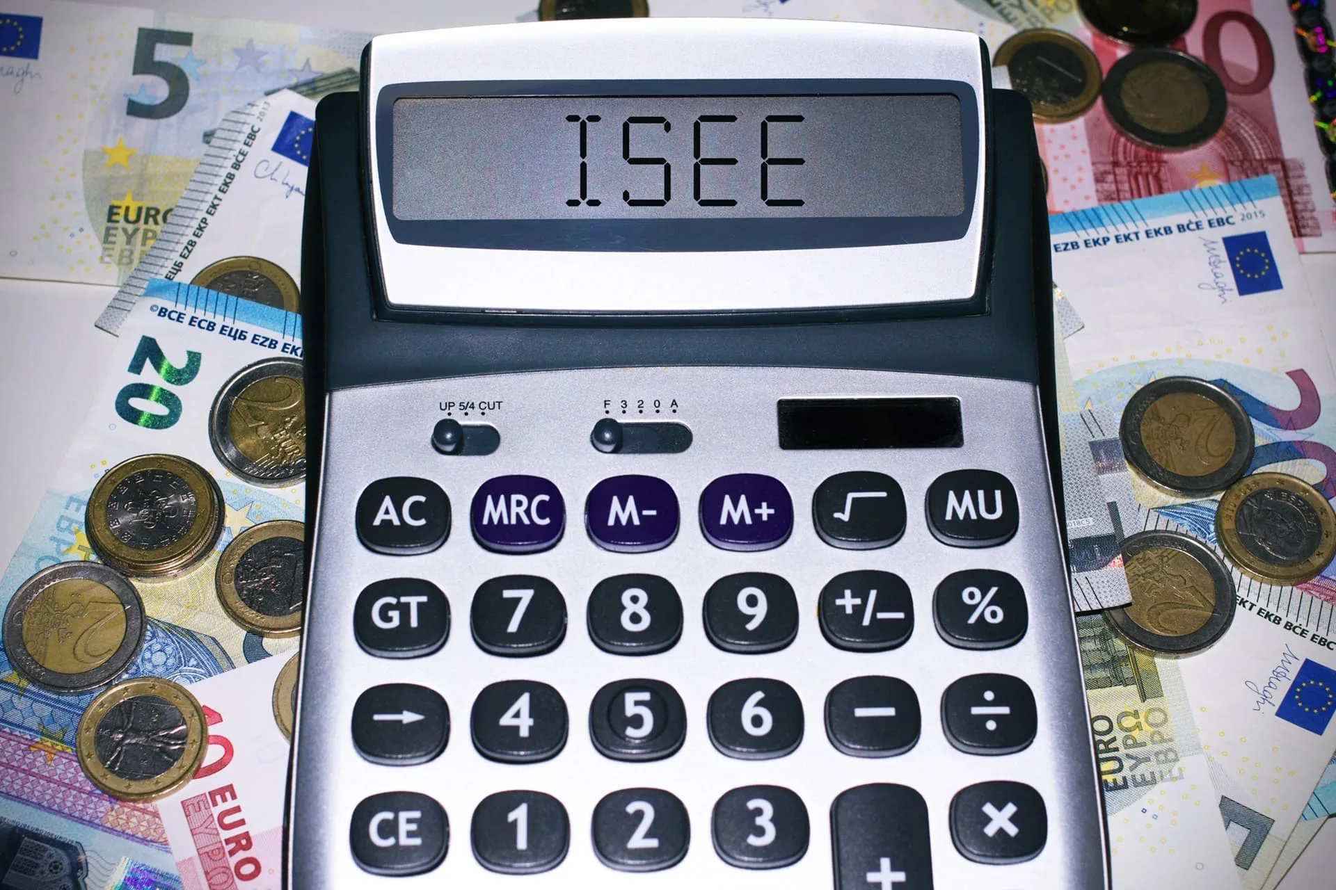 calcolatrice e soldi