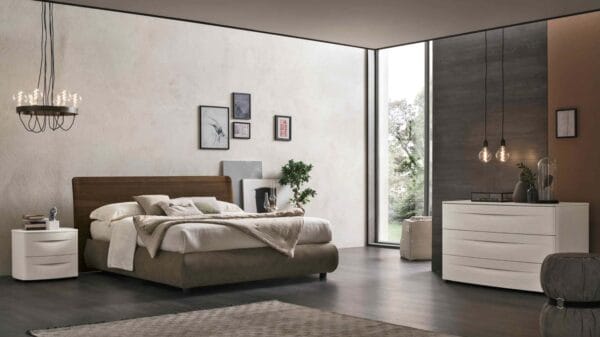 parete dietro al letto