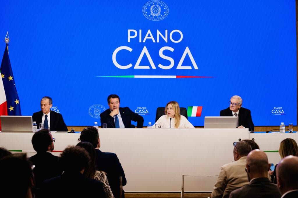 conferenza stampa Piano Casa