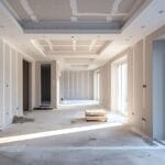 Cantiere di appartamento con pannelli isolanti